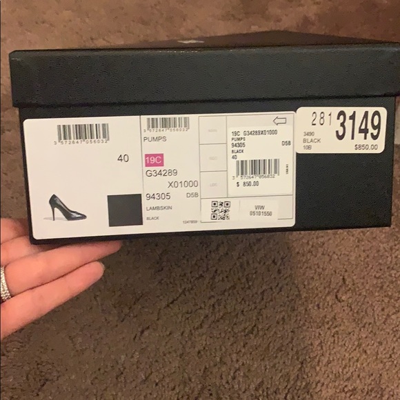 Chanel shoes size 40 - Picture 8 of 8